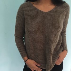 OVERSIZED SWEATER